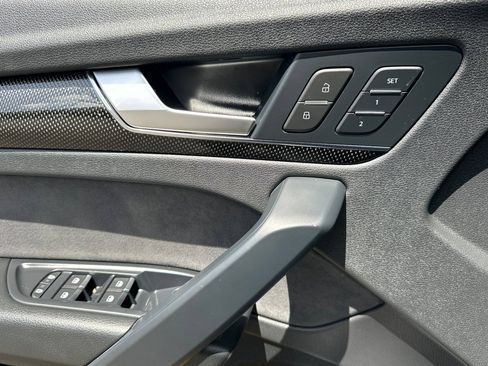 Used 2023 Audi SQ5 Premium AWD/4WD image 11