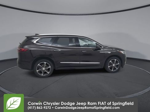 Used 2018 Buick Enclave Essence FWD image 16