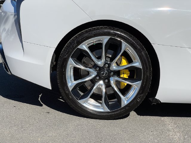 Used 2018 Lexus LC 500 Coupe w/ Touring Package RWD image 34