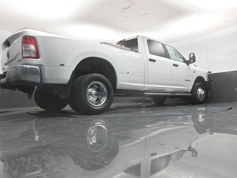 Used 2024 RAM 3500 Big Horn AWD/4WD image 47