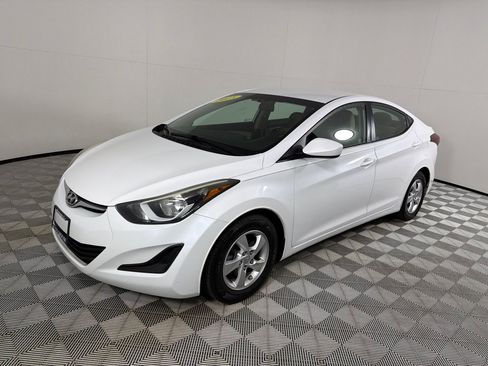 Used 2015 Hyundai Elantra SE FWD image 9