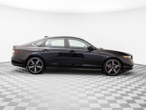 Certified 2024 Honda Accord Sport image 9