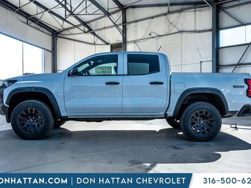 New 2026 Chevrolet Colorado Trail Boss AWD/4WD image 2