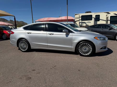 Used 2016 Ford Fusion Titanium image 4