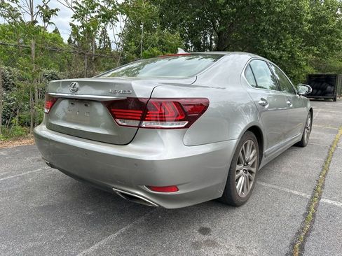 Used 2017 Lexus LS 460 w/ Comfort Package image 3