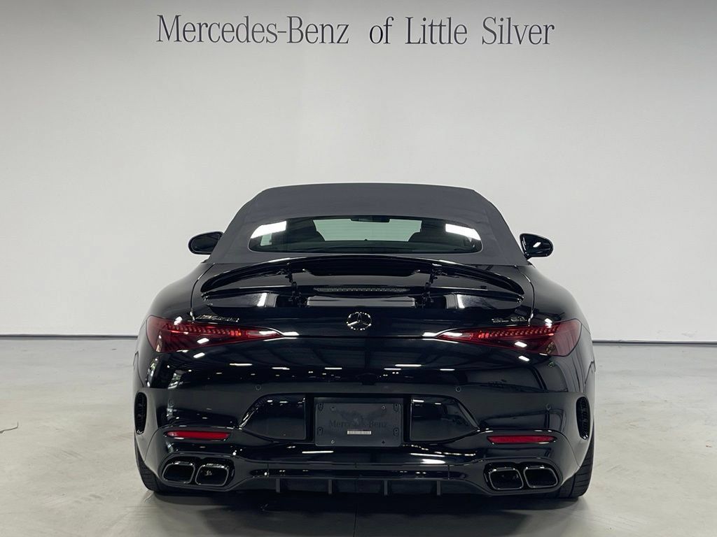 Used 2022 Mercedes-Benz SL 63 AMG 4MATIC image 6