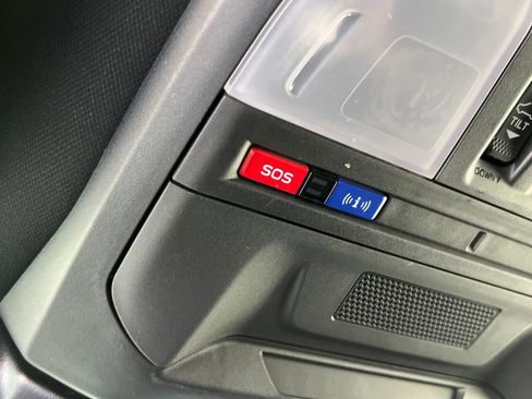 Certified 2025 Subaru Crosstrek 2.5i Sport AWD/4WD image 35