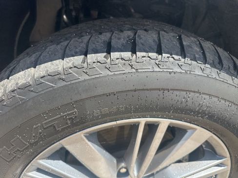 Used 2024 INFINITI QX80 Luxe image 10