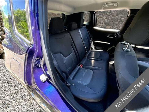 Used 2016 Jeep Renegade Latitude AWD/4WD image 24