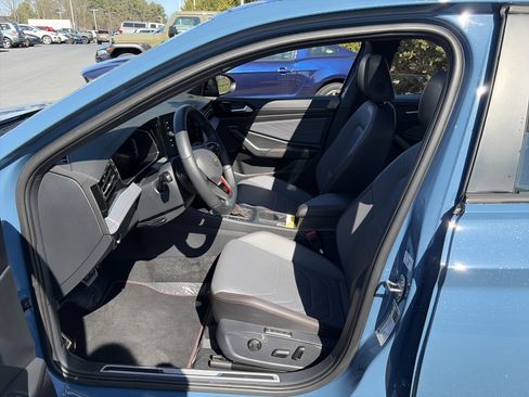 Used 2025 Volkswagen Jetta GLI Autobahn w/ GLI Black Package image 17