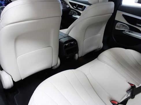 Used 2025 Mercedes-Benz E 450 4MATIC Sedan w/ Driver Assistance Package image 11