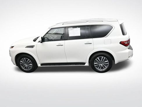 Used 2024 Nissan Armada SL w/ Captain's Chairs Package RWD image 38