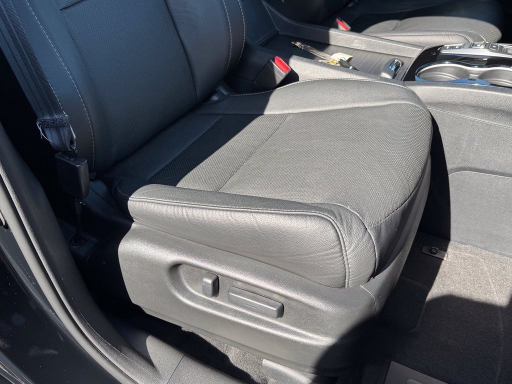 Used 2021 Honda Pilot Elite image 32
