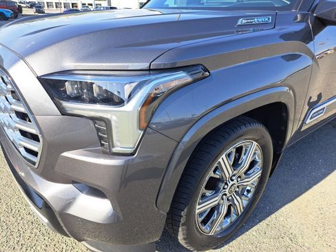Used 2024 Toyota Sequoia Capstone AWD/4WD image 27