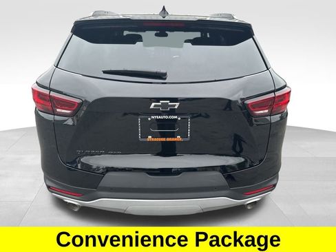 Used 2025 Chevrolet Blazer LT w/ Convenience Package image 8