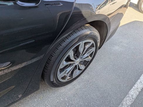 Used 2023 Chevrolet Malibu LT image 5