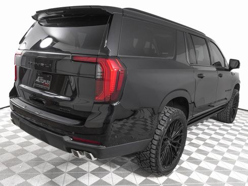 Used 2026 GMC Yukon XL Denali Ultimate image 6