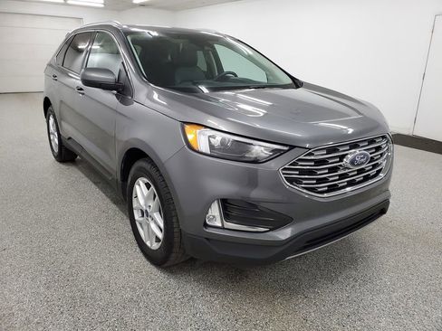 Used 2022 Ford Edge SEL w/ Convenience Package AWD/4WD image 3