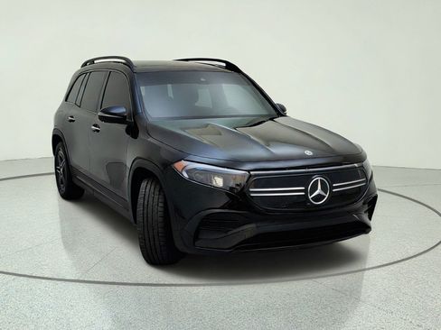 Certified 2023 Mercedes-Benz EQB 300 4MATIC image 4