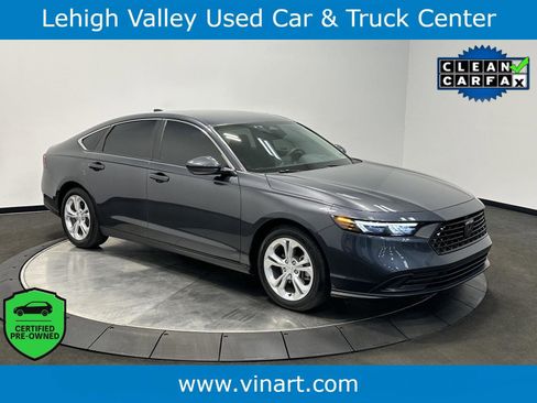 Certified 2025 Honda Accord LX image 1