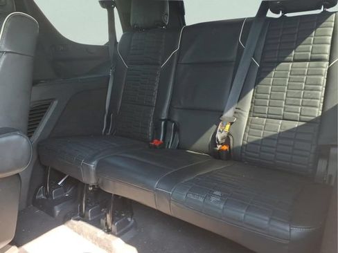 Used 2023 Cadillac Escalade Sport Platinum w/ LPO, ONYX Package AWD/4WD image 24