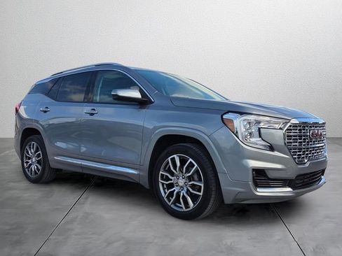 Used 2023 GMC Terrain Denali AWD/4WD image 6