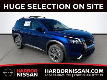 New 2025 Nissan Pathfinder SV