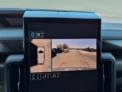 New 2026 GMC Yukon AT4 w/ AT4 Premium Package AWD/4WD image 29