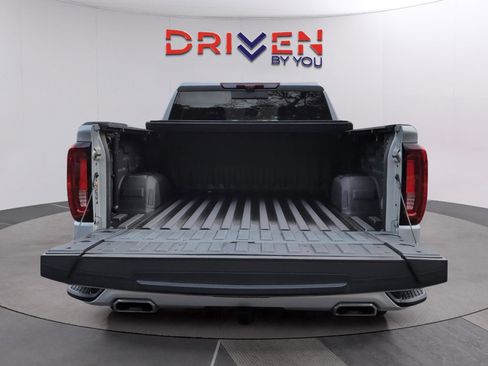 Used 2022 GMC Sierra 1500 Denali w/ Denali Reserve Package image 5
