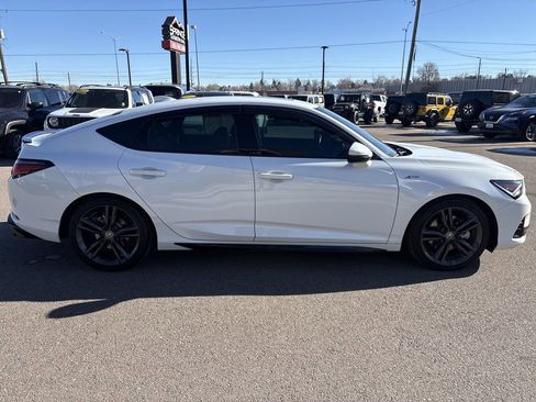 Used 2023 Acura Integra A-Spec image 6