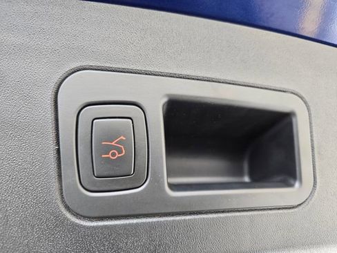 Used 2019 Tesla Model S Long Range image 64