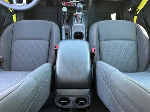 Used 2023 Jeep Gladiator Rubicon w/ LED Lighting Group image 17