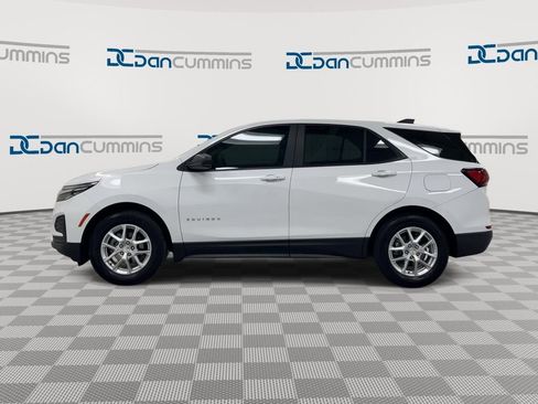 Used 2024 Chevrolet Equinox LS image 5