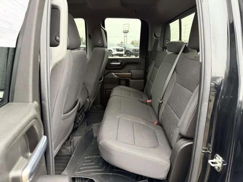 Used 2022 GMC Sierra 2500 SLE w/ SLE Value Package; image 14
