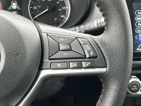 New 2025 Nissan Versa SR w/ Trunk Package image 39