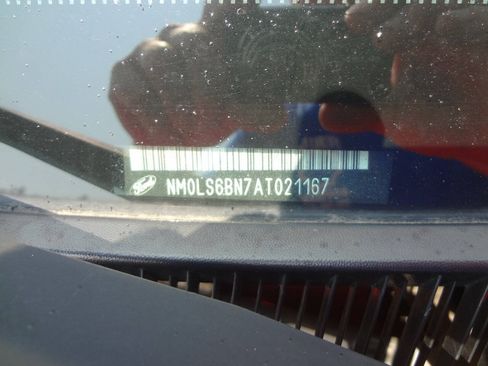 Used 2010 Ford Transit Connect XLT FWD image 8