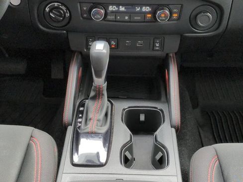 Certified 2022 Nissan Frontier PRO-4X AWD/4WD image 19