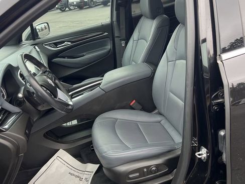 Used 2022 Buick Enclave Essence w/ Experience Buick Package image 16