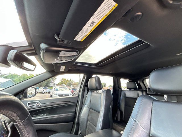 Used 2019 Jeep Grand Cherokee Altitude AWD/4WD image 34
