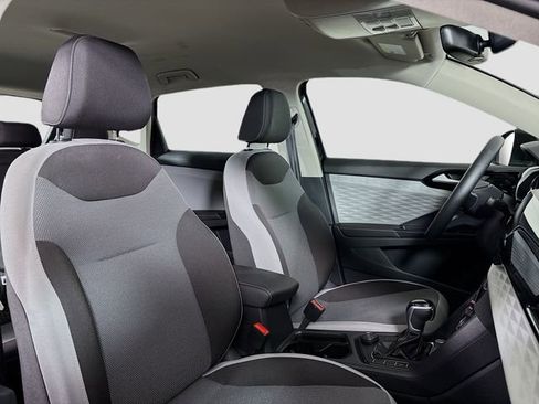 Used 2024 Volkswagen Taos S image 27