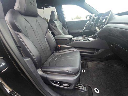 New 2026 Lexus TX 500h AWD image 11