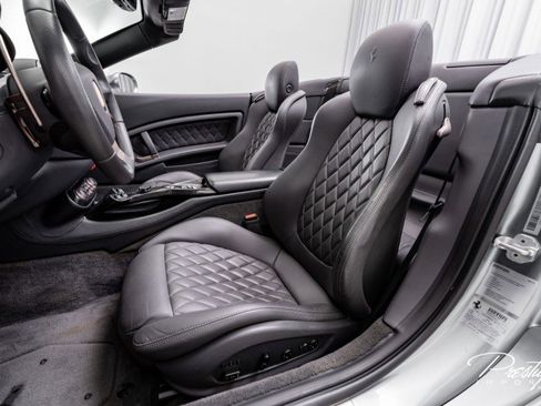 Used 2014 Ferrari California image 33