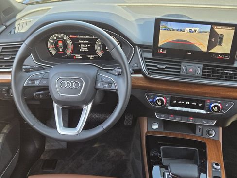 Certified 2023 Audi Q5 2.0T Premium Plus w/ Premium Plus Package AWD/4WD image 35