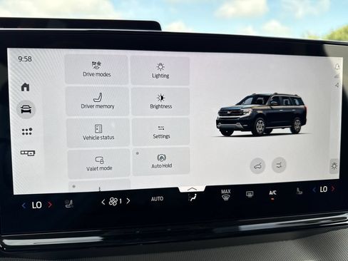 New 2027 Ford Expedition Max Active RWD image 29