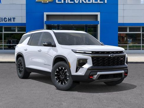 New 2026 Chevrolet Traverse Z71 w/ Driver Confidence Package image 7