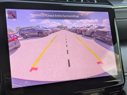 New 2025 Jeep Grand Cherokee Limited w/ Black Appearance Package image 19