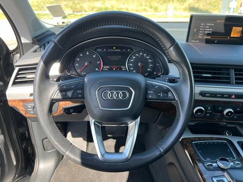 Used 2018 Audi Q7 2.0T Premium Plus AWD/4WD image 30
