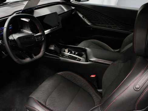 Used 2025 Dodge Charger R/T w/ Quick Order Package 25M R/T image 21