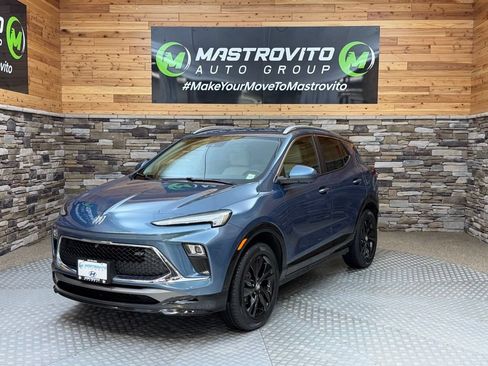 Used 2024 Buick Encore GX Sport Touring w/ Advanced Technology Package AWD/4WD image 6
