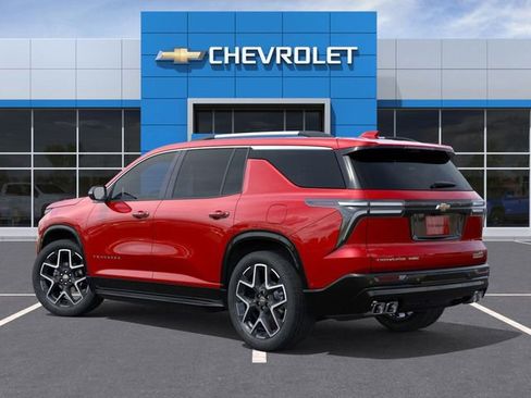 New 2026 Chevrolet Traverse High Country w/ LPO, Floor Liner Package AWD/4WD image 3